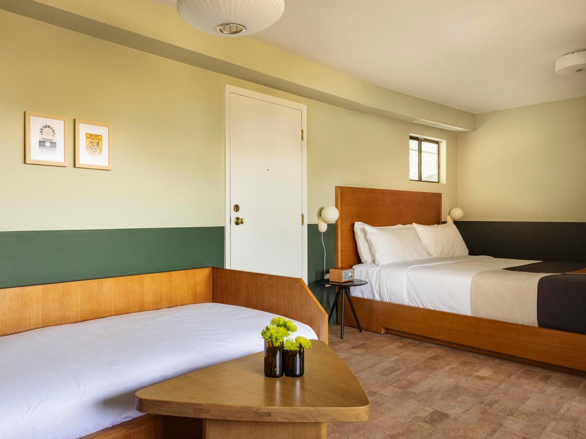 Trailborn Rocky Mountains Outpost Hotel Естес Парк Екстериор снимка