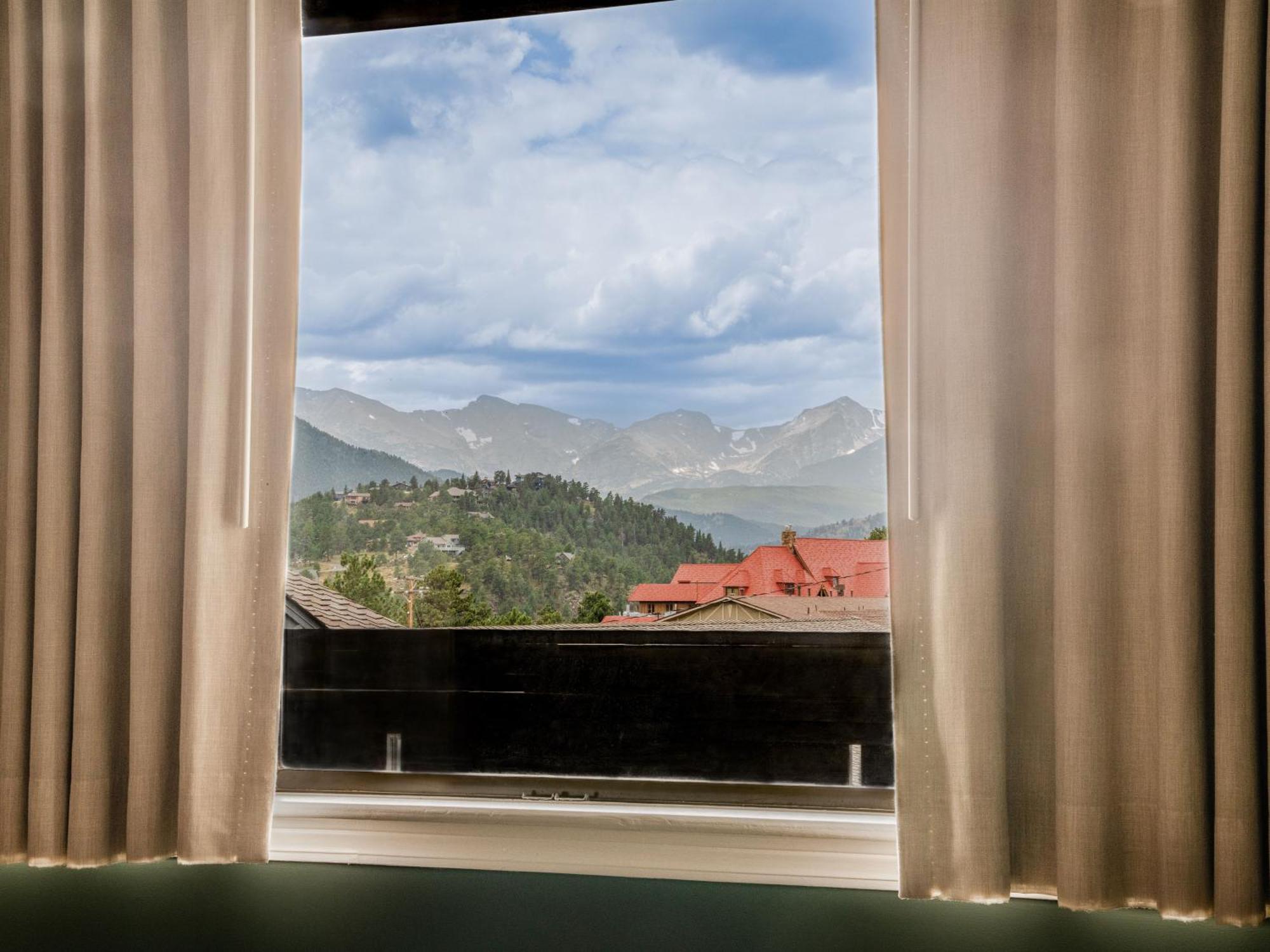 Trailborn Rocky Mountains Outpost Hotel Естес Парк Екстериор снимка